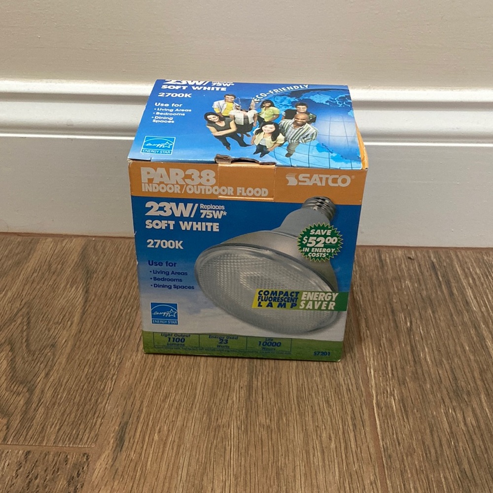 🧡 Satco S7201 23-Watt Medium Base PAR38, 2700K, 120V INDOOR/OUTDOOR FLOOD